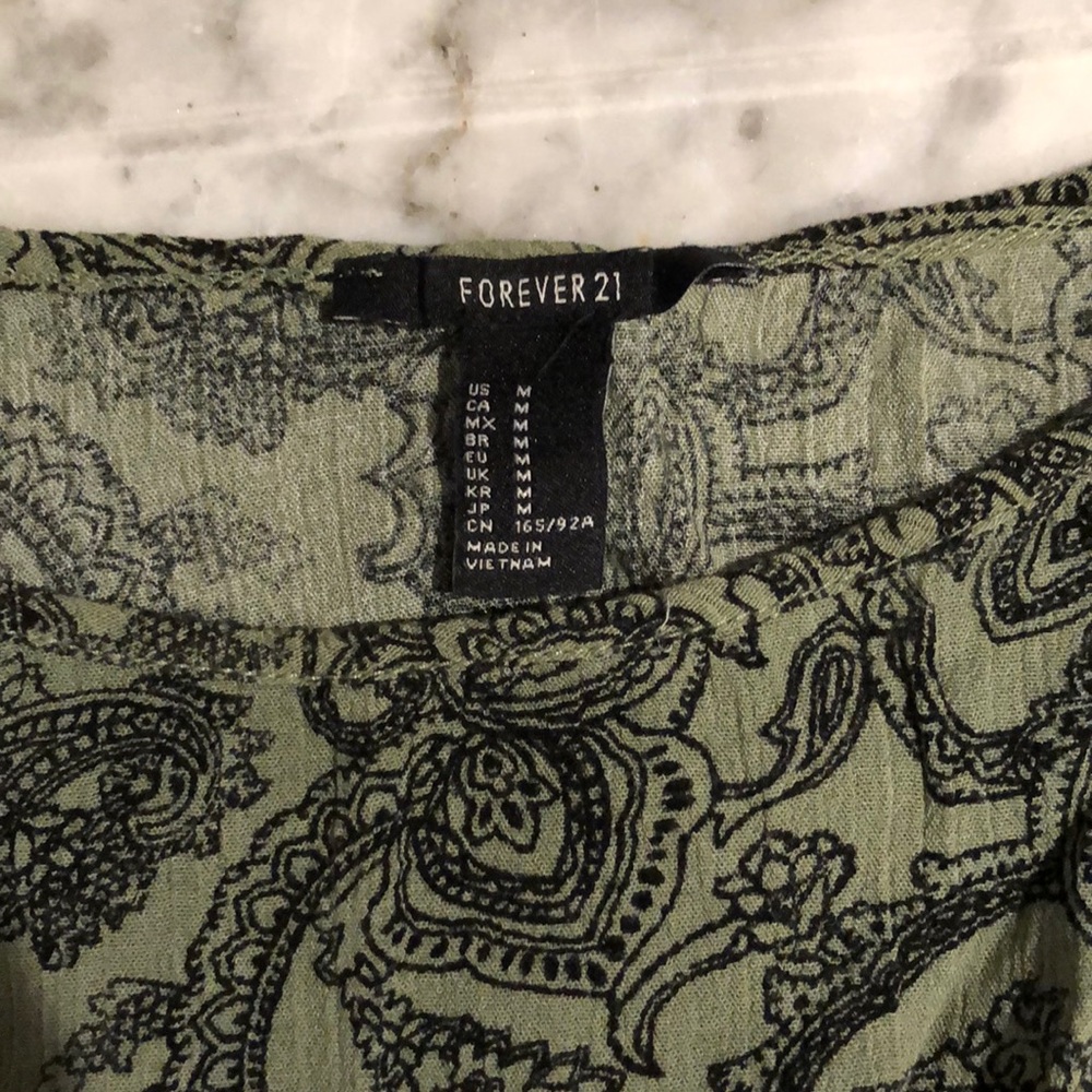 Forever21 Paisley Tank Crop Top - Picture 3 of 4